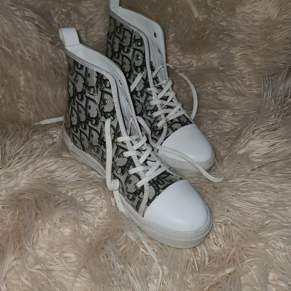 Dior Hight top Sneakers